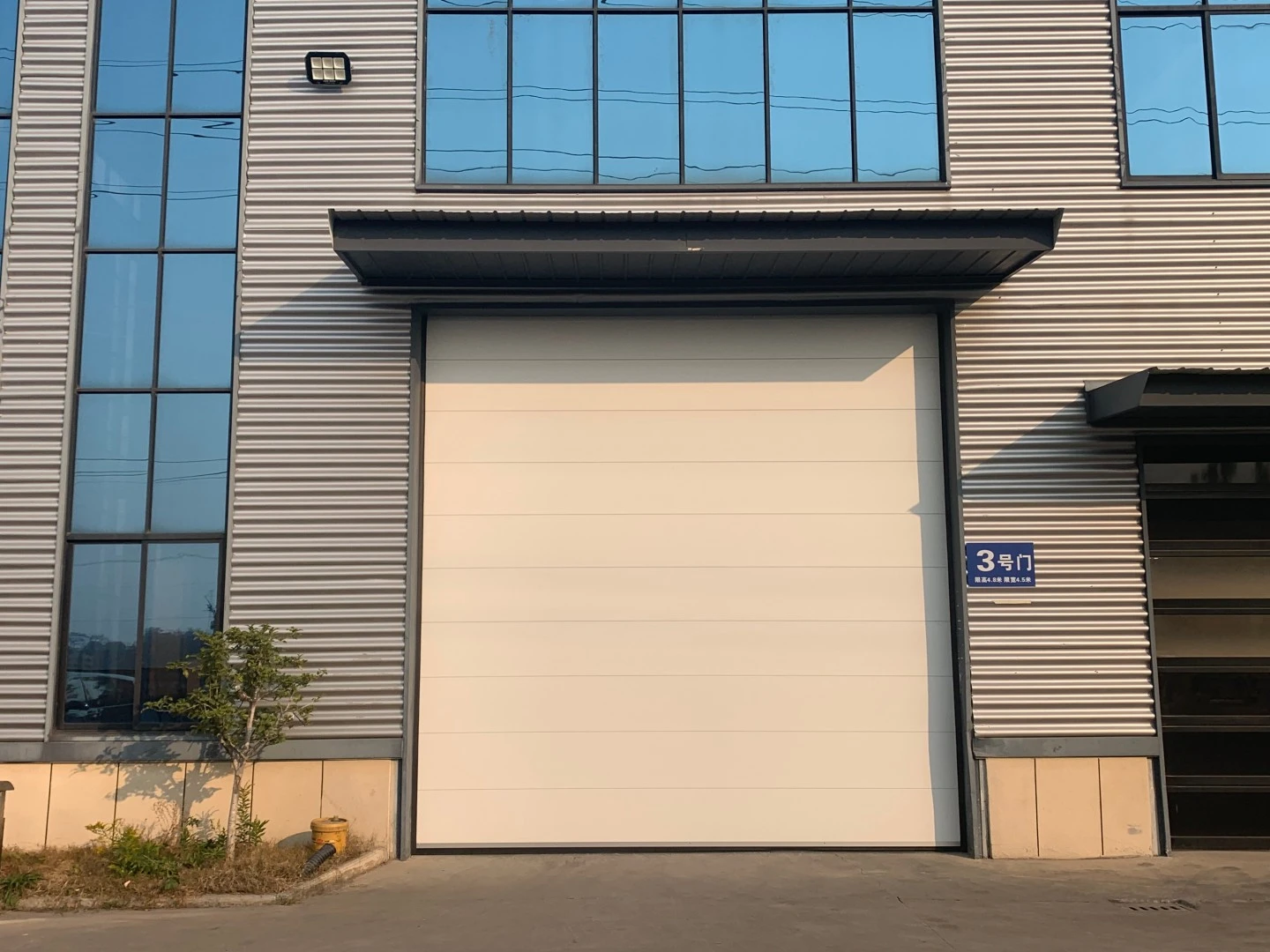 安必信工业门崇左服务站生产基地